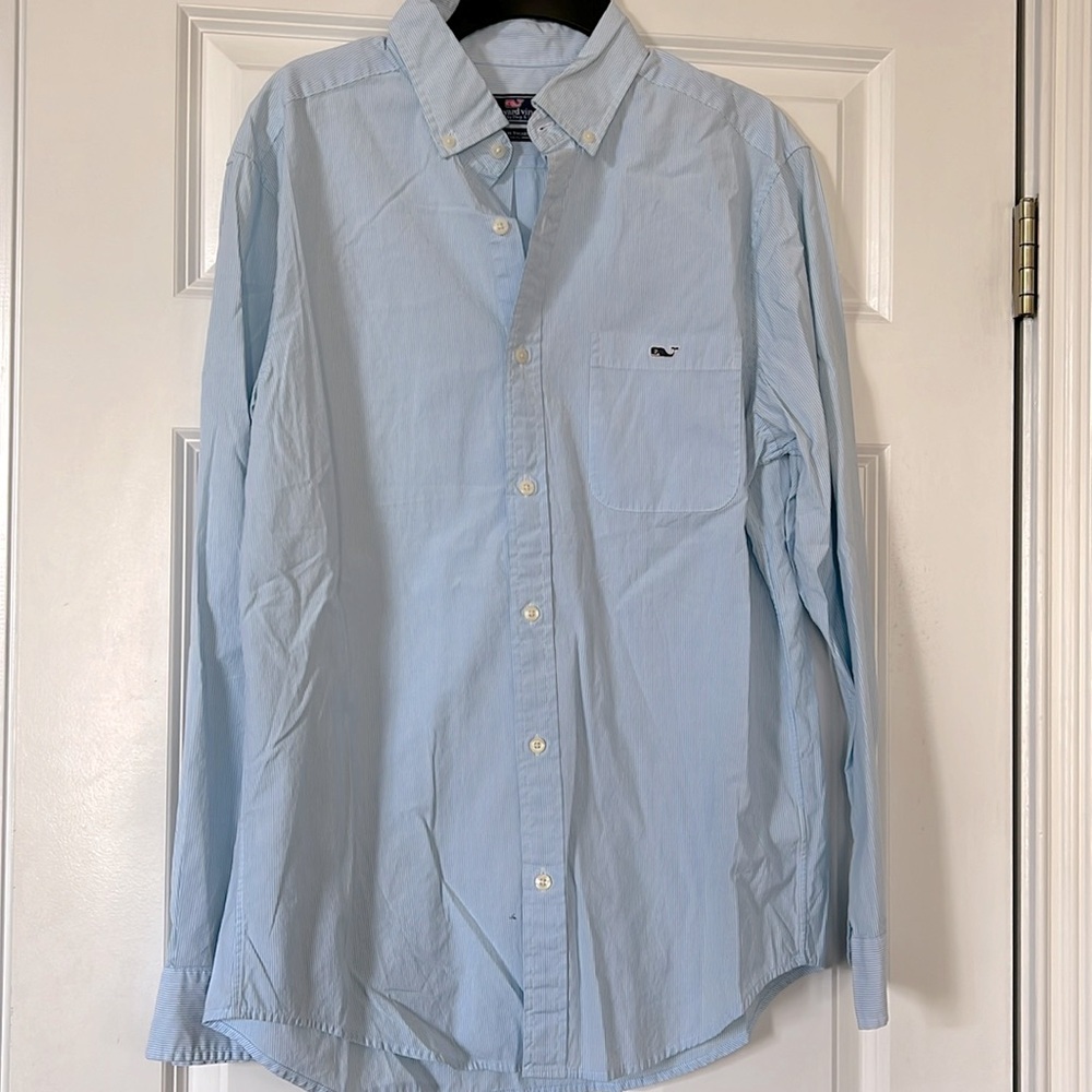Vineyard Vines classic fit Tucker shirt, size M,blue/white pinstripe,long sleeve